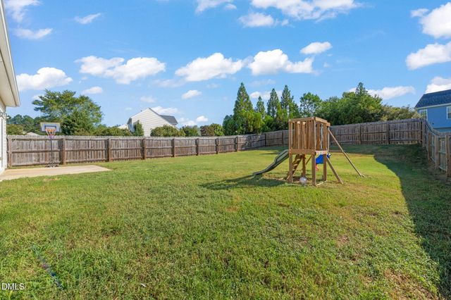 805 Nightshade Way, Raleigh, NC 27610