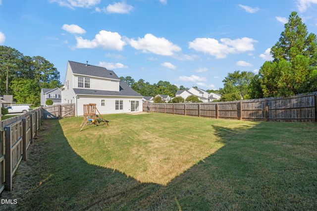 805 Nightshade Way, Raleigh, NC 27610