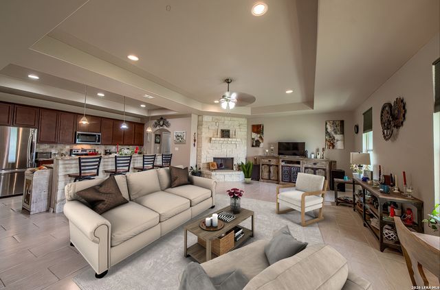 504 34th Street, Hondo, TX 78861