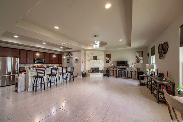 504 34th Street, Hondo, TX 78861