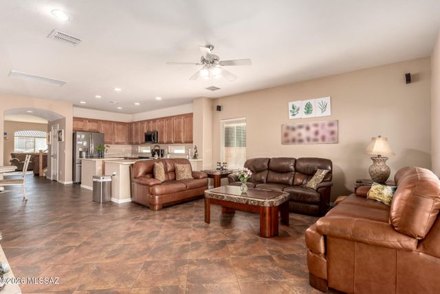 13772 N High Mountain View Place, Tucson, AZ 85739