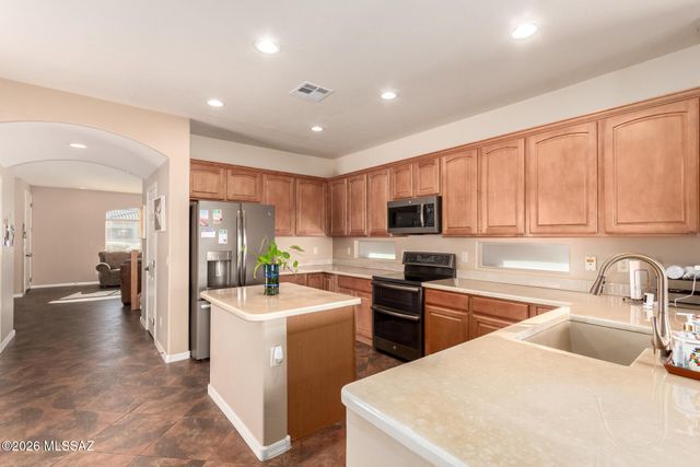 13772 N High Mountain View Place, Tucson, AZ 85739