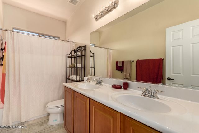 13772 N High Mountain View Place, Tucson, AZ 85739