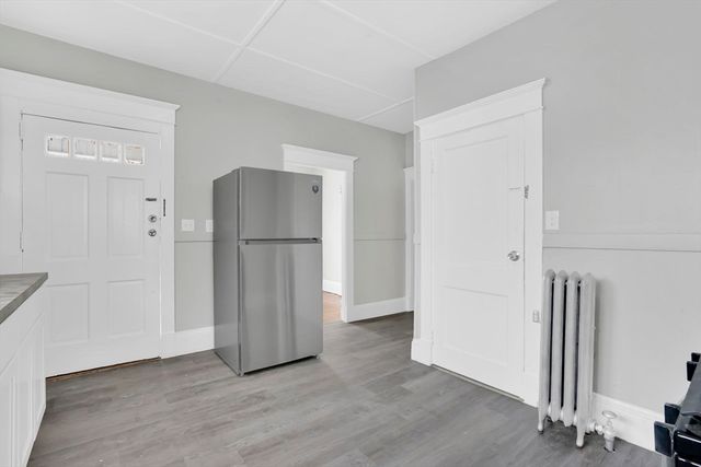 11 Ina St, Springfield, MA 01109