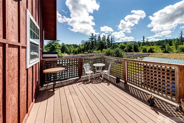 274154 Highway 101, Sequim, WA 98382