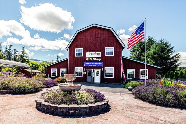274154 Highway 101, Sequim, WA 98382