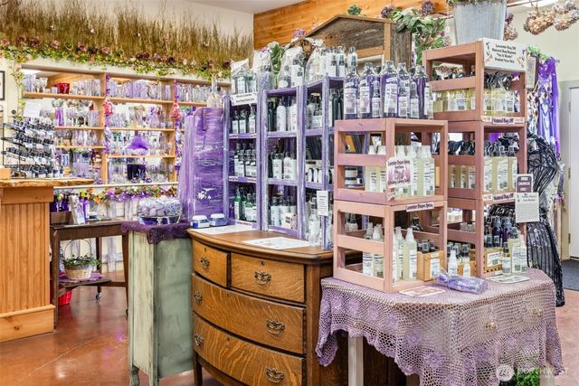 274154 Highway 101, Sequim, WA 98382