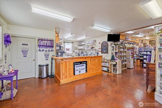 274154 Highway 101, Sequim, WA 98382
