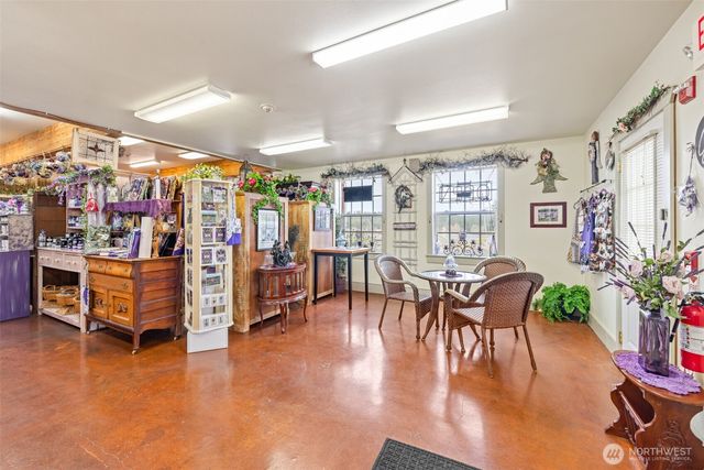 274154 Highway 101, Sequim, WA 98382