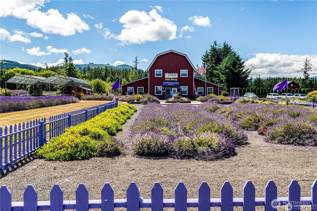 274154 Highway 101, Sequim, WA 98382