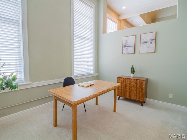 2216 Sidney Street 10, St Louis, MO 63104