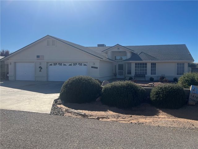 7870 E Pebble Drive, Kingman, AZ 86401