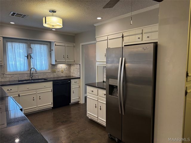 1425 Pine Ridge Road, Montgomery, AL 36109