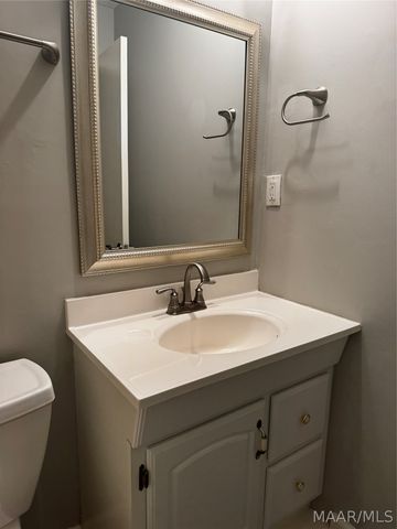 1425 Pine Ridge Road, Montgomery, AL 36109