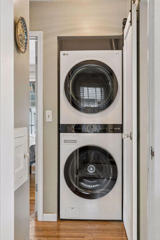 5816 Queen Avenue S, Minneapolis, MN 55410