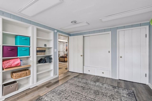 5816 Queen Avenue S, Minneapolis, MN 55410