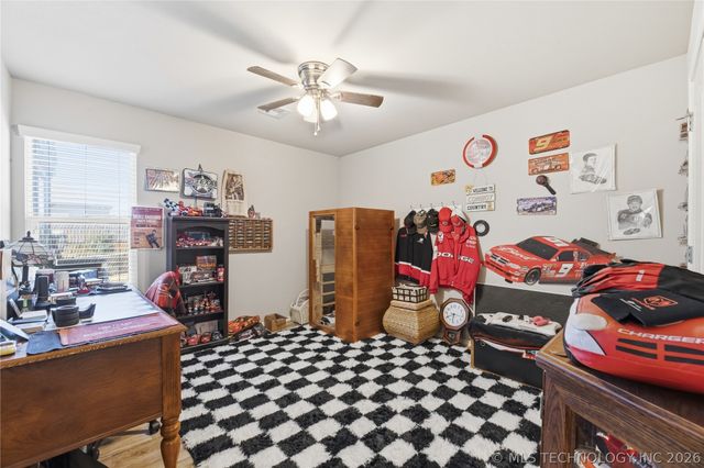 12516 S Cedar Avenue, Jenks, OK 74037