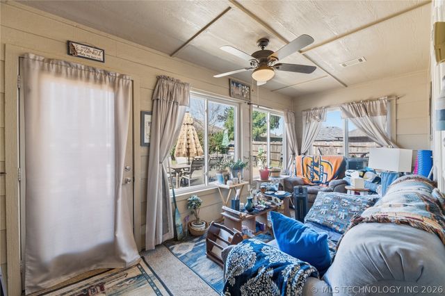 12516 S Cedar Avenue, Jenks, OK 74037