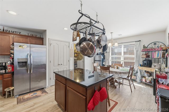 12516 S Cedar Avenue, Jenks, OK 74037