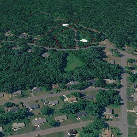 39 Stone Ridge Drive, Northampton, MA 01062