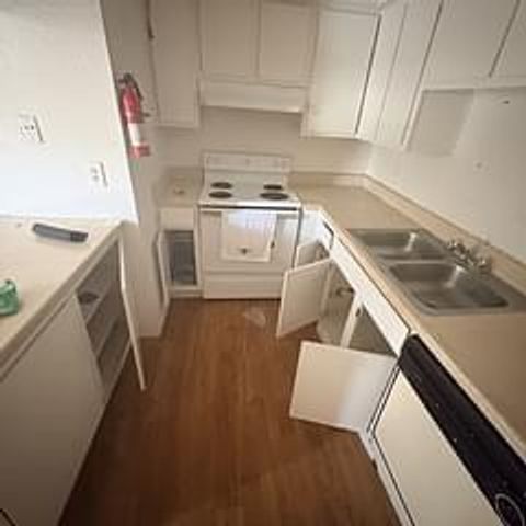 12615 Brookglade Circle 411, Houston, TX 77099