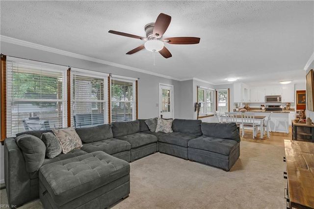 240 Petersburg CT, Newport News, VA 23606