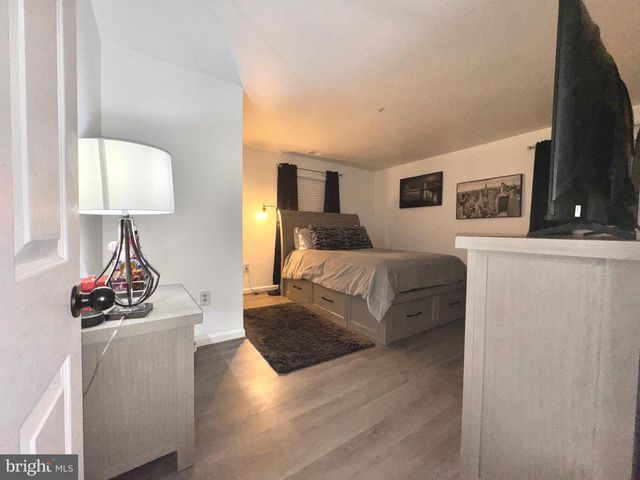 16400 POINTER RIDGE DR, Bowie, MD 20716