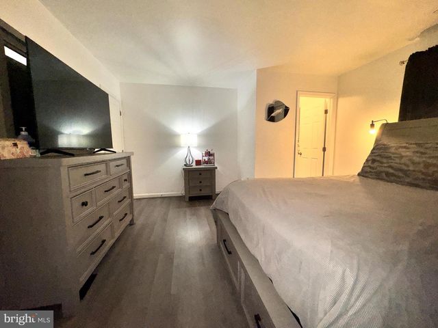 16400 POINTER RIDGE DR, Bowie, MD 20716