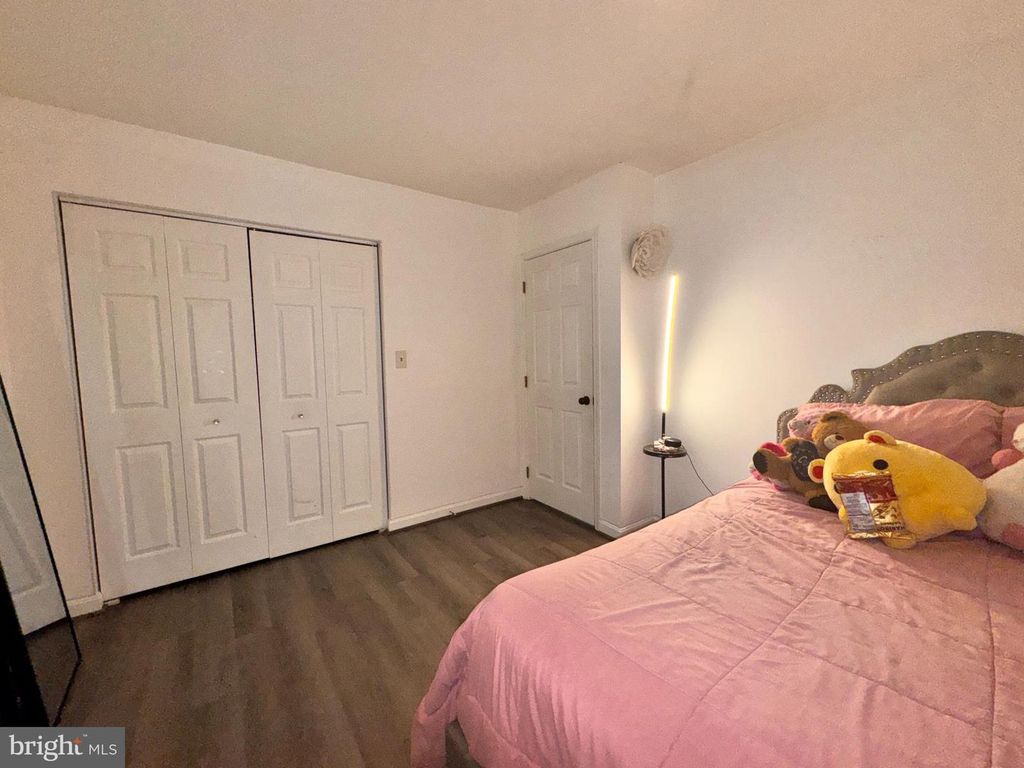 Image 21 of property listing at 16400 POINTER RIDGE DR, Bowie, MD 20716