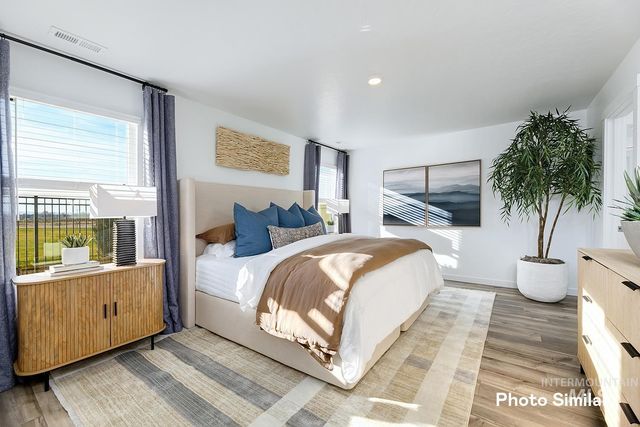 18398 N Sparkleberry Ave, Nampa, ID 83687