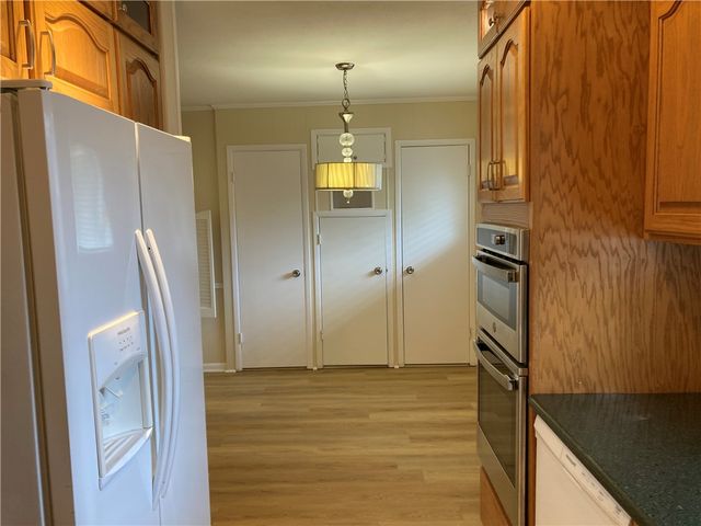 4509 Essex Dr, Corpus Christi, TX 78413
