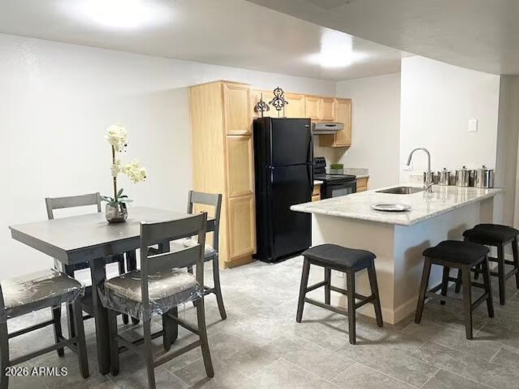 2938 N 61st Place -- 219, Scottsdale, AZ 85251