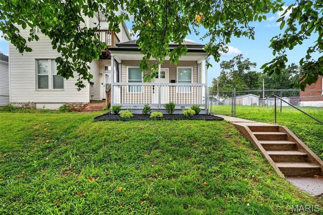 7342 Vermont Avenue, St Louis, MO 63111