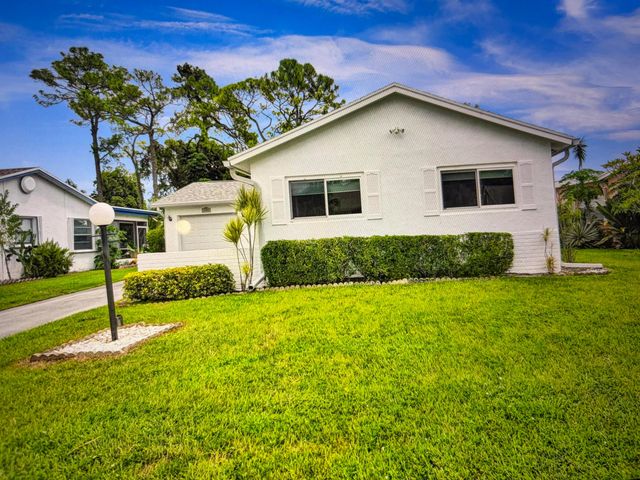 6309 Silver Moon Lane, Greenacres, FL 33463