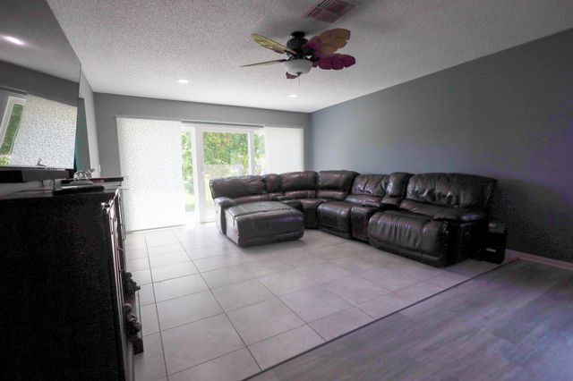 6309 Silver Moon Lane, Greenacres, FL 33463