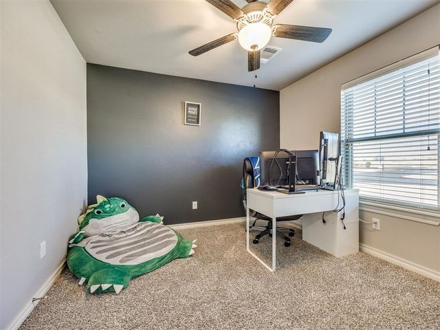 900 NE 34th Terrace, Moore, OK 73160