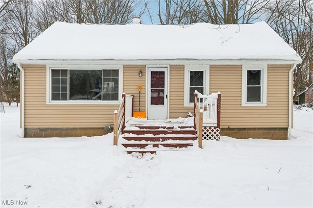 4623 Martin Drive, North Olmsted, OH 44070