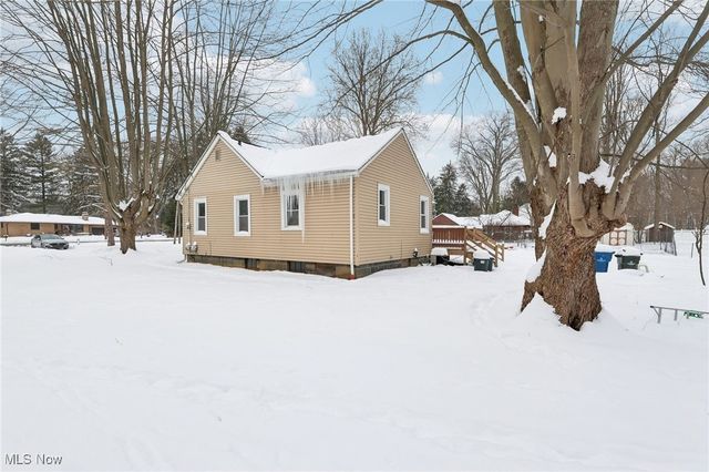 4623 Martin Drive, North Olmsted, OH 44070