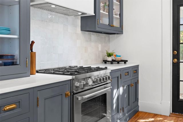 416 14TH AVENUE NE, St Petersburg, FL 33701