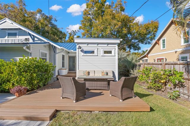 416 14TH AVENUE NE, St Petersburg, FL 33701