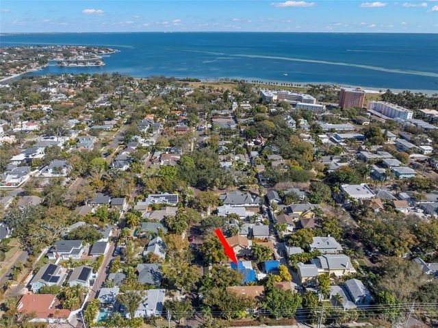 416 14TH AVENUE NE, St Petersburg, FL 33701