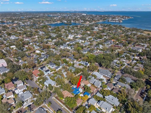 416 14TH AVENUE NE, St Petersburg, FL 33701