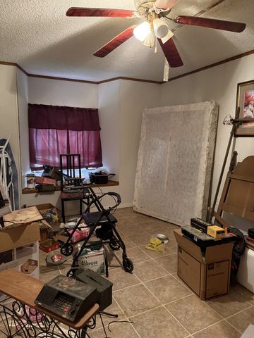 980 West Rd, Red Boiling Springs, TN 37150