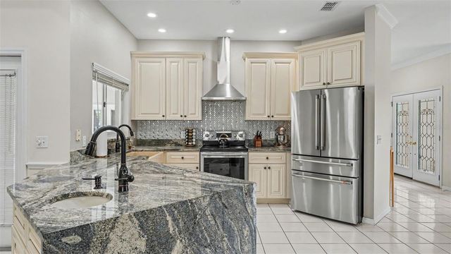 5453 HIGHLANDS VISTA CIRCLE, Lakeland, FL 33812