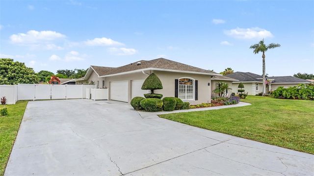 5453 HIGHLANDS VISTA CIRCLE, Lakeland, FL 33812