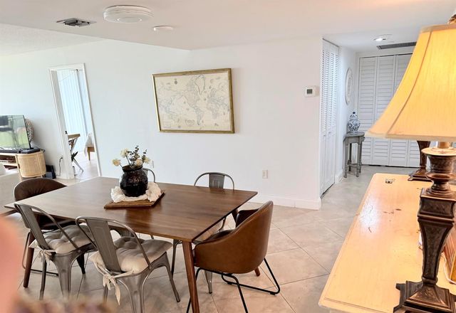 5600 N Flagler Drive Unit 1203, West Palm Beach, FL 33407