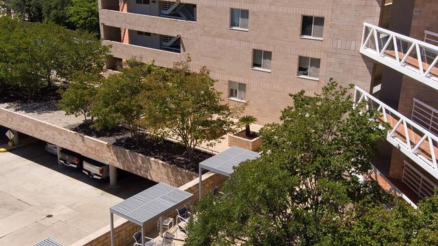1000 Guadalupe St, Kerrville, TX 78028