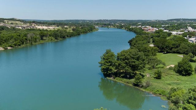 1000 Guadalupe St, Kerrville, TX 78028