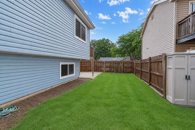 3 WHITEHALL Court, Streamwood, IL 60107