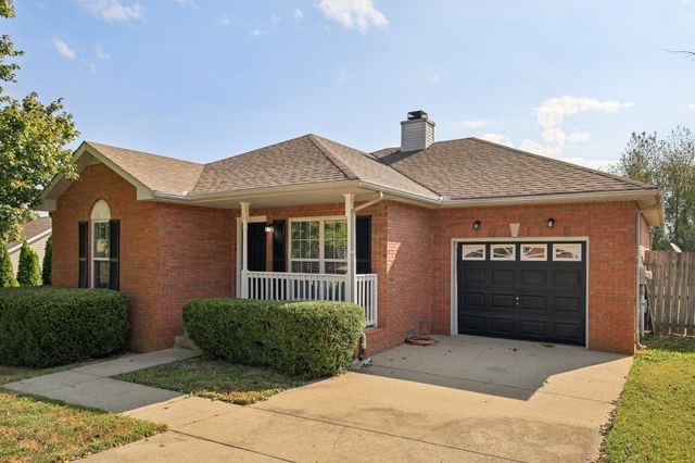 1447 Amy Ave, Clarksville, TN 37042